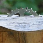 Urnendeckel, Griff ist ein Stück vom MTB-Ritzel des Verstorbenen